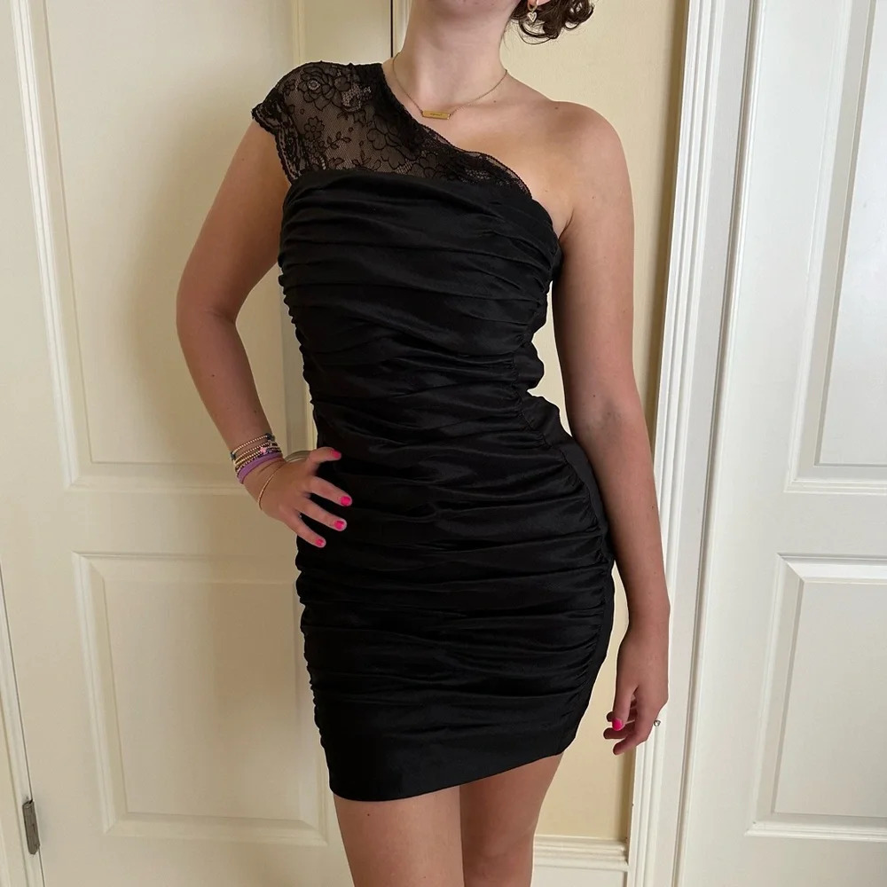 Vintage Jessica McClintock sz 8 One Shoulder Lace Cocktail Dress Ruched Stretch